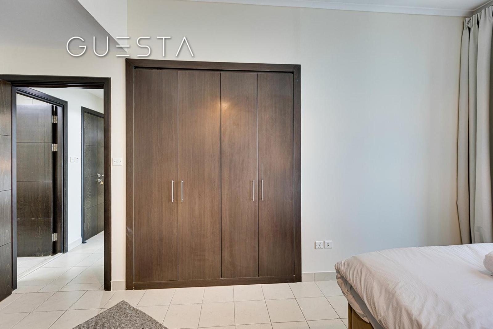 The Torch, Dubai Marina Apartment Room photo